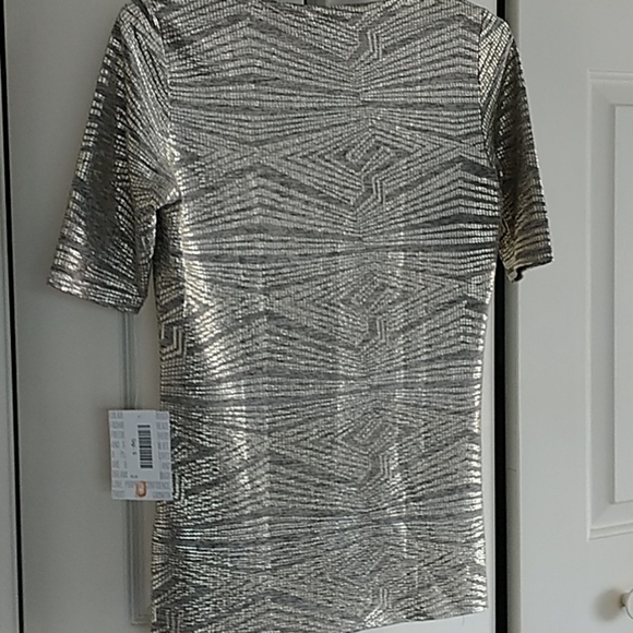 LuLa Roe Gigi Metallic Print Top S - Picture 6 of 9